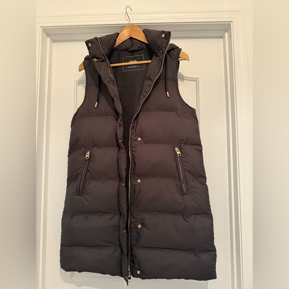 Zara Black Puffer Vest